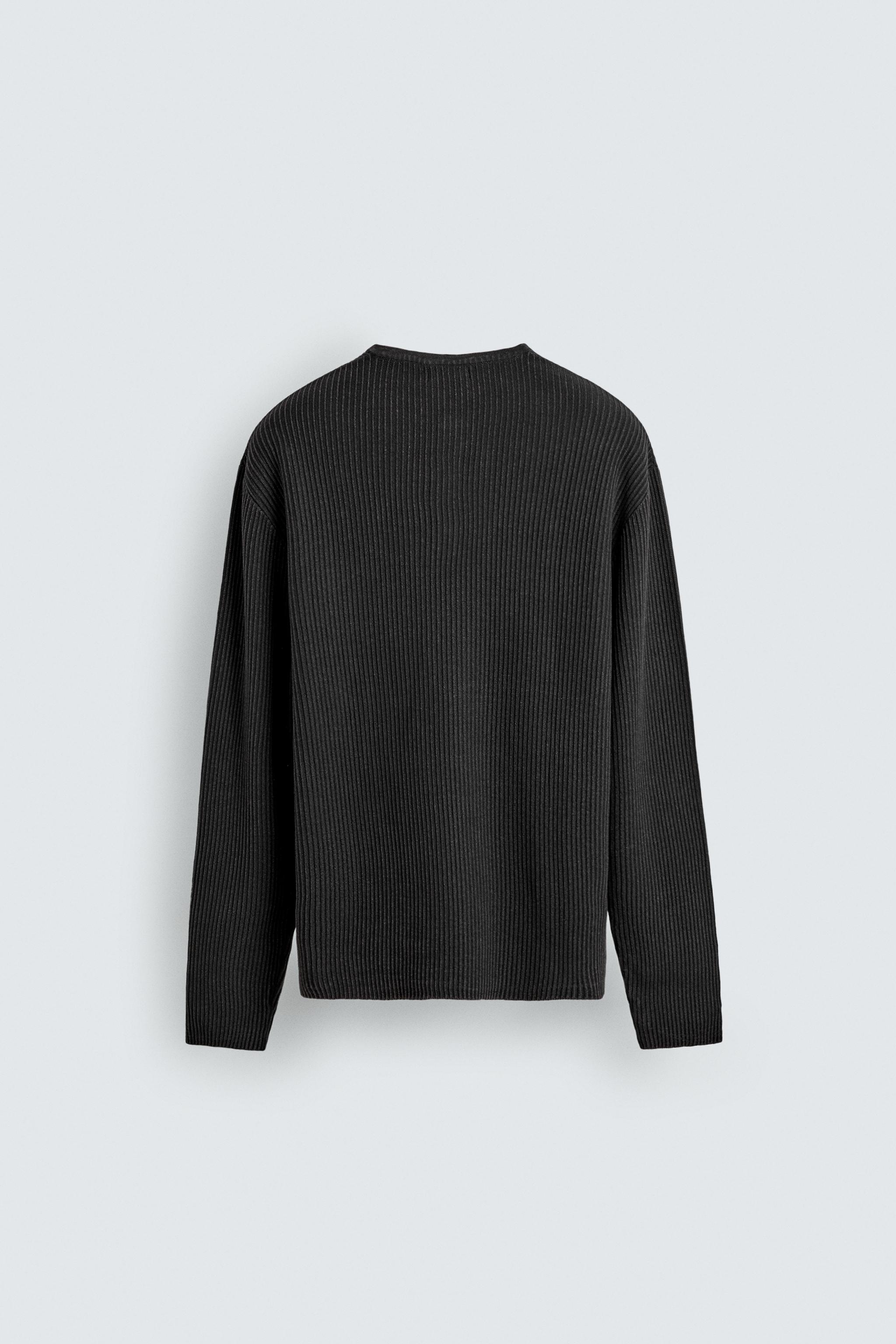 HENLEY NECK TEXTURED JUMPER